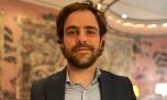 El verdadero motivo del radical cambio de look de Peter Lanzani
