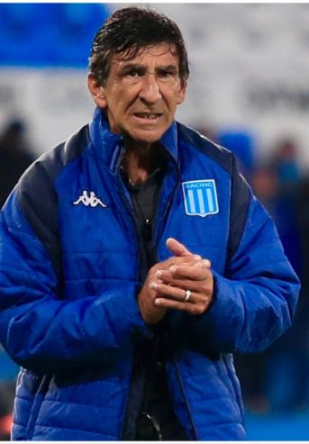 Gustavo Costas