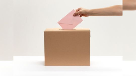 ¿Qué nos pasa con lo que está pasando?: Qué pensamos cuando votamos (