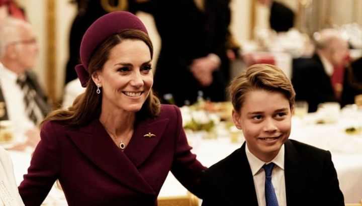 Cómo es la vida del príncipe George bajo las reglas de Kate Middleton para que sea un "rey normal"