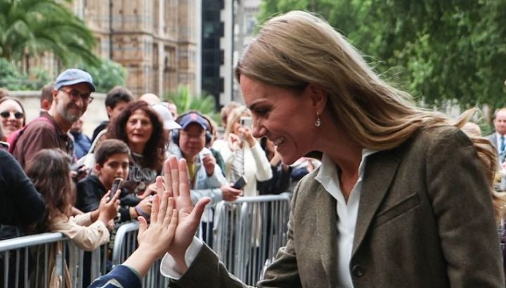 Kate Middleton cambió de look y tiene el color que marca tendencia para el otoño europeo