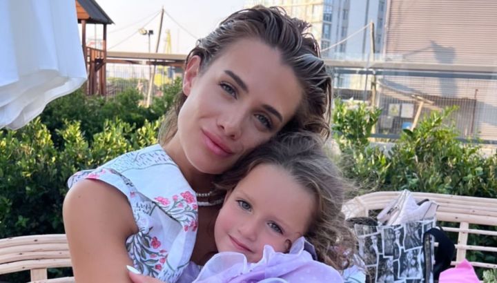 Cami Homs confesó que se sintió “la peor madre del mundo" con su nuevo embarazo por la reacción de su hija