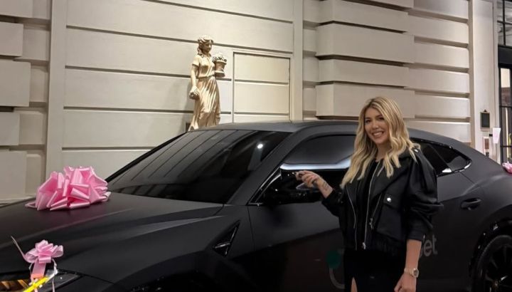 Se conoció cuántos millones de pesos cuesta el nuevo auto de Wanda Nara