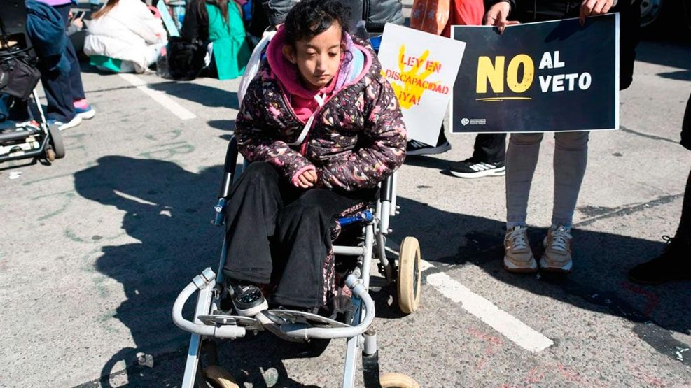 060925_veto_discapacidad_protesta_cuarterolo_g