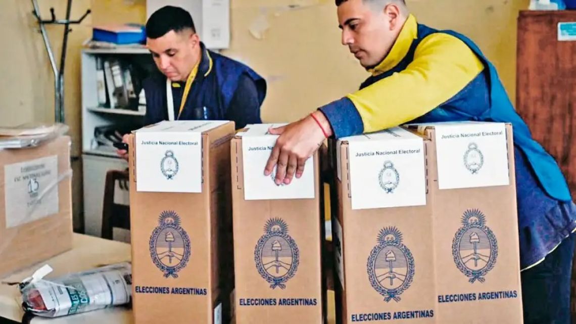 Elections get underway in Buenos Aires Province.