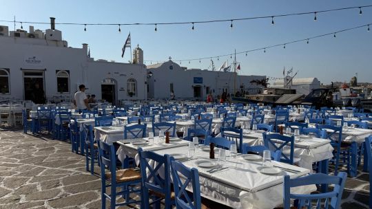 Islas Cícladas: qué ver en Santorini, Paros, Ios y Naxos, las joyas del mar Egeo