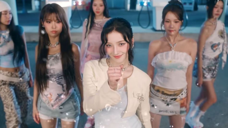 MOMOLAND