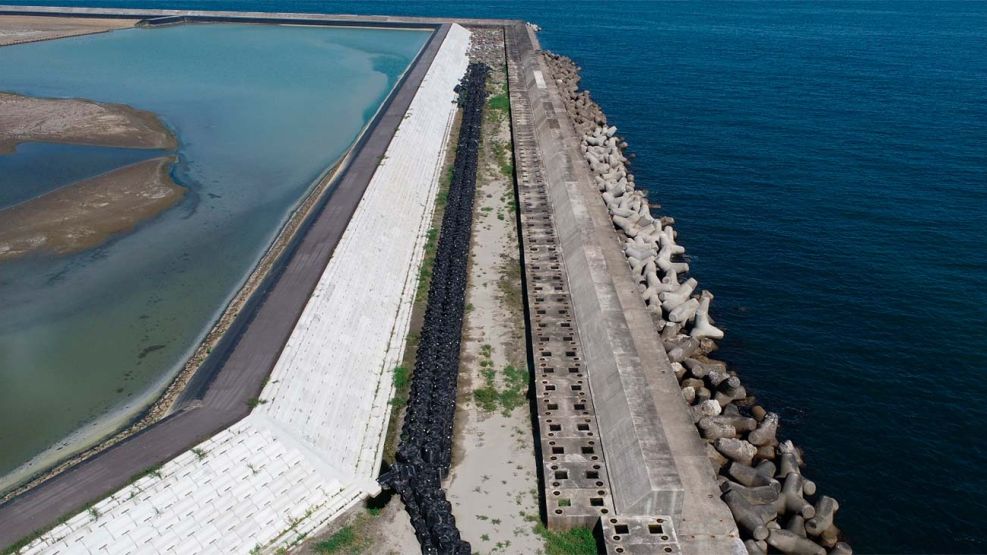 Dique antisunamis en la prefectura de Fukushima 08092025