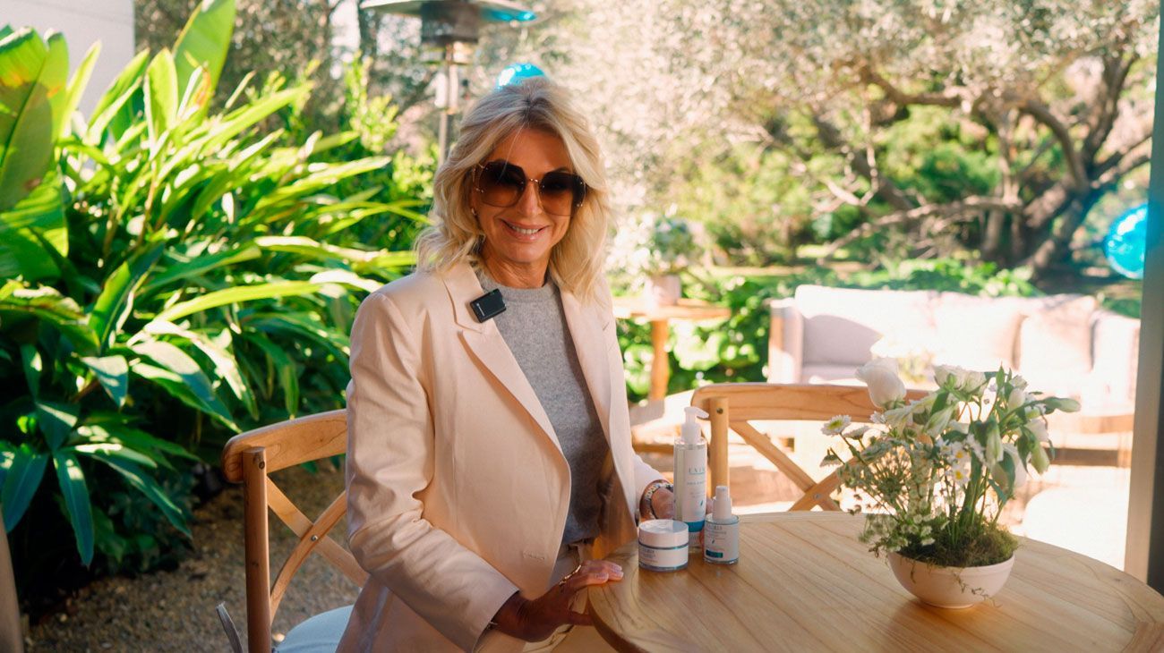 Yanina Latorre estuvo presente en el lanzamiento del nuevo Sensitive.