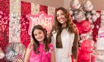 Así fue el cumpleaños de Moorea, la hija de Floppy Tesouro inspirado en Emilia Mernes