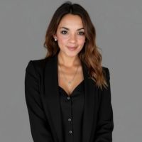 Yesica Montes: Facilitadora en Psicología Transpersonal Holística y Guía de Transformación Interior