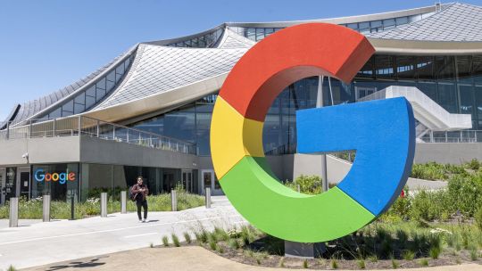 La Unión Europea reclama a Google compartir datos con motores de búsqueda rivales