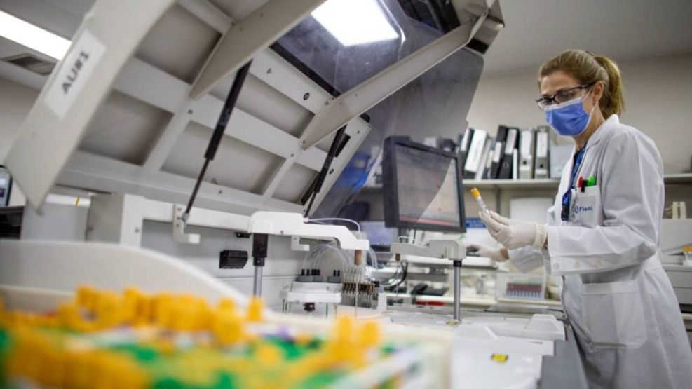 Clausuran laboratorios que producían medicamentos para leucemia.