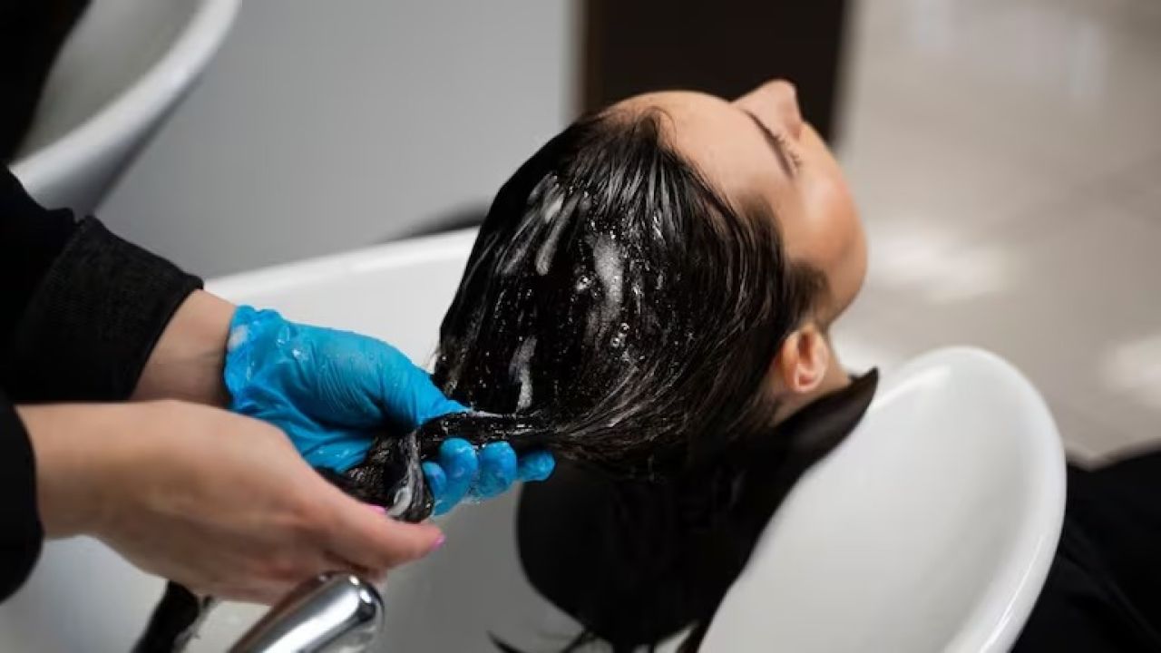 Cuál es el producto para el cabello que prohibió la ANMAT Perfil