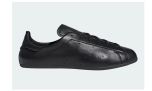 Adidas lanza mocasines con la comodidad de zapatillas y son ideales para el cambio de estación