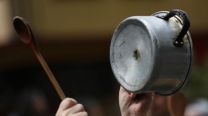 Los videos de los cacerolazos tras la cadena nacional de Milei