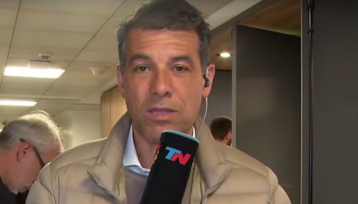 La emoción del periodista Marcos Barroca en pleno móvil de TN por un reencuentro especial