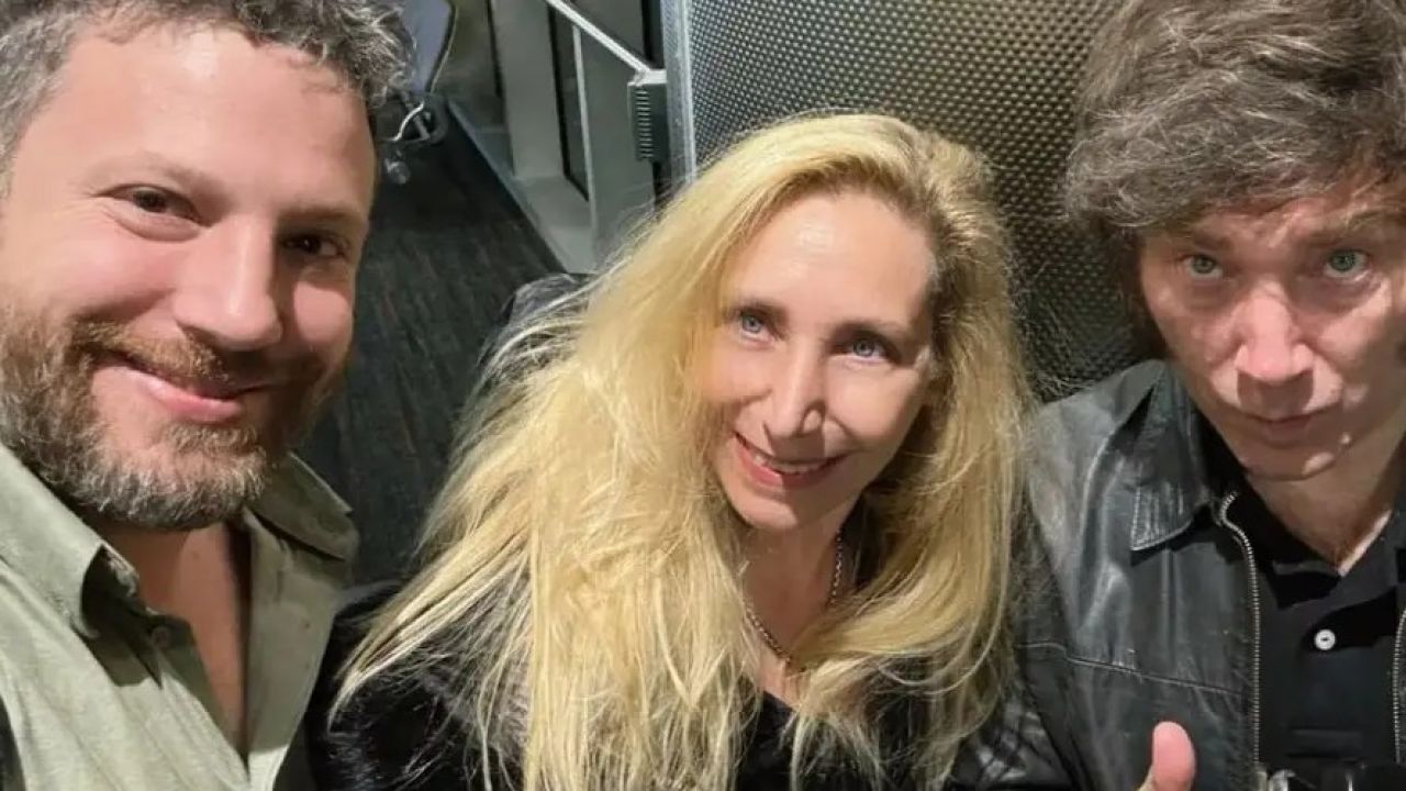 Santiago Oría con los Milei | Foto:CEDOC