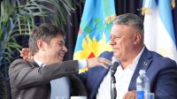 Chiqui Tapia y Axel Kicillof
