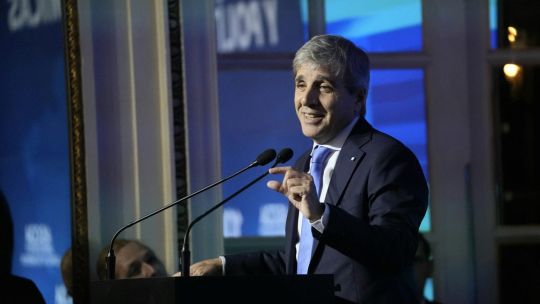 Luis Caputo vuelve a Washington, ahora acompañando al presidente Milei, y con agenda propia Luis Caputo vuelve a Washington, ahora acompañando al presidente Milei, y con agenda propia