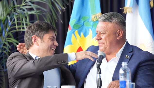 Chiqui Tapia y Axel Kicillof