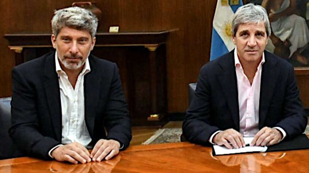 Luis Caputo y Martín Maccarone secretario de Infraestructura 20250917