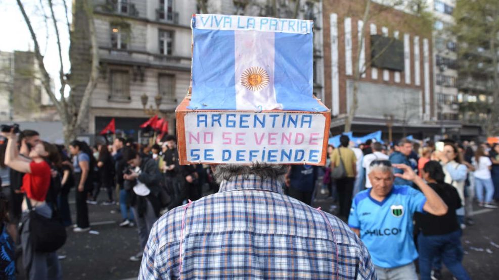 Marcha universitaria en el congreso 17092025