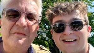 El príncipe Laurent de Bélgica y su hijo Clément Vandenkerckhove