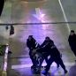 Investigan la muerte del hermano de un famoso bailarín: denunció un robo y murió tras forcejar con policías