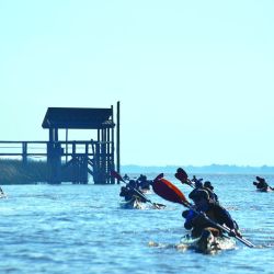 Sólo se puede cruzar el Paraná si el tiempo acompaña. Y un lugar ideal para hacerlo es frente al boyado del arroyo Capitancito. 