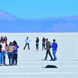 Más de una veintena en nuestro país, con áreas planas e irregulares, secas algunas, inundadas y formando espejos otras.