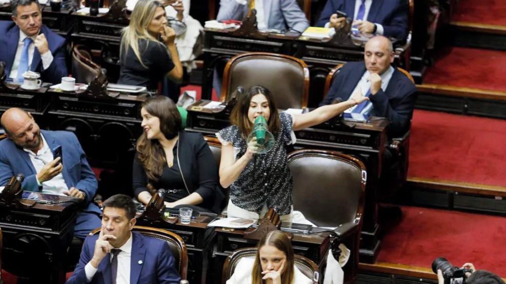 19092025_Marcela_Pagano_Diputados
