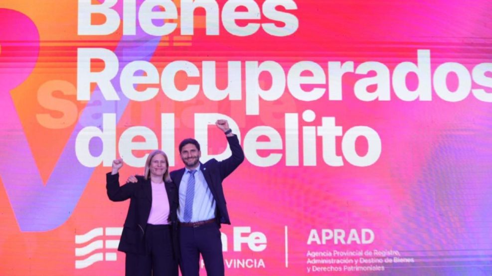 Maximiliano Pullaro remató bienes decomisados a narcotraficantes