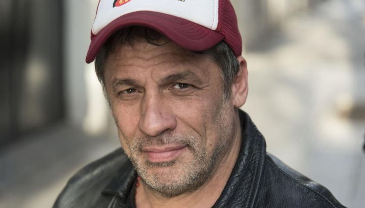 Fue figura de la TV argentina, tocó fondo y terminó en la calle, pero volvió a los medios y hoy se destaca en una importante productora