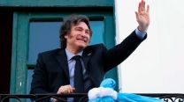 Archivo de Milei en plena crisis cambiaria: “Renunció Caputo y saltó el dólar”