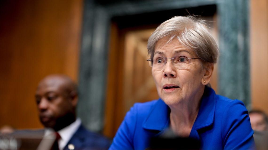 US Senator Elizabeth Warren.