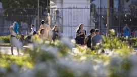 Calor extremo en Buenos Aires y alertas por lluvias y vientos fuertes en la Patagonia argentina