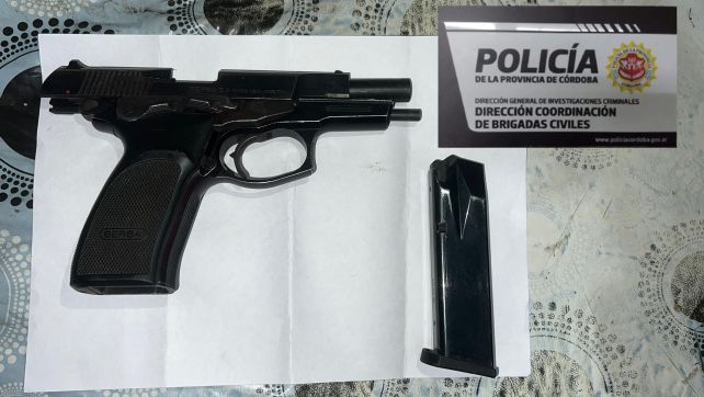 La Policía provincial allanó el lugar. Hay tres detenidos.