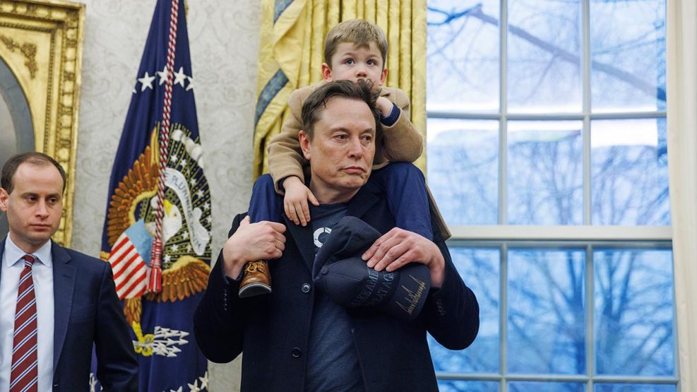 Elon y Ovan Musk 23092025