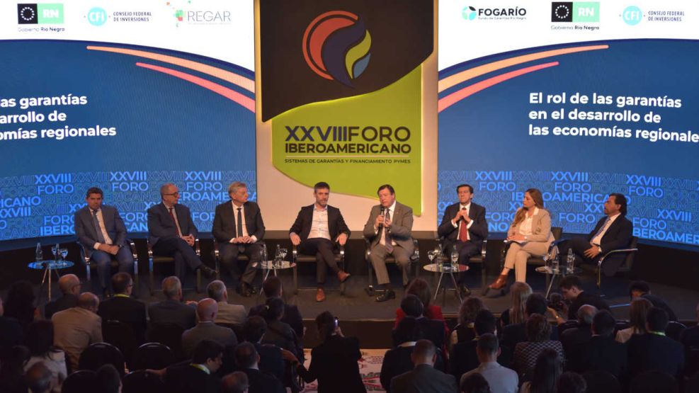 Gobernadores en Bariloche 20250925