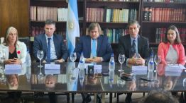El Gobierno convocó al Consejo de Mayo para cumplir con la exigencia de mayor gobernabilidad que hizo EEUU - Image 2