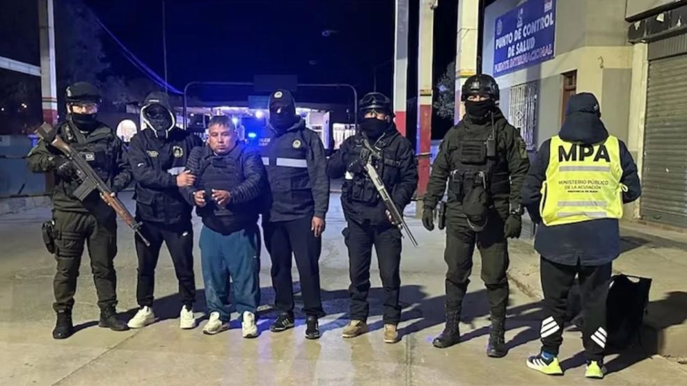 Así fue detenido en Bolivia uno de los sospechosos del triple crimen de Florencio Varela 27092025