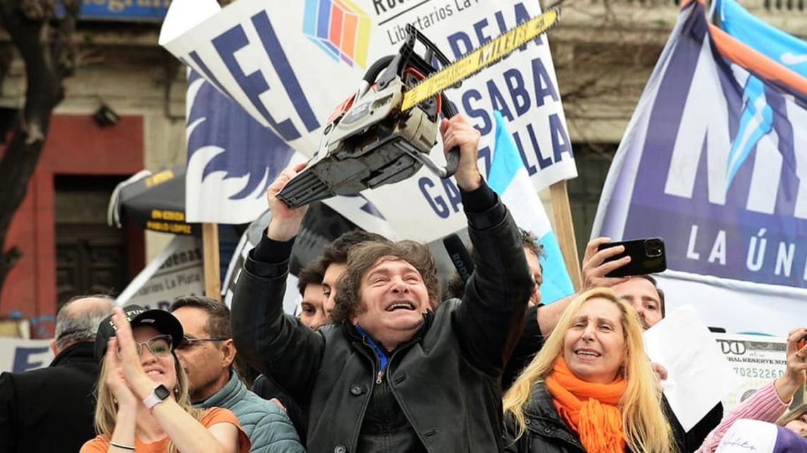 Yo soy el Rey o el León y el Viejo Sistema