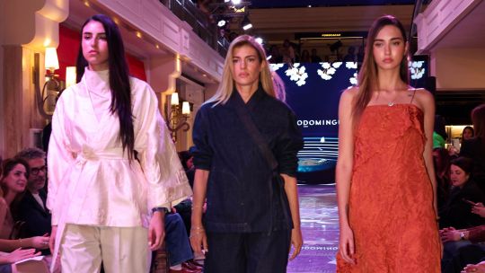 El arte de vestir la primavera: lujo, floración y colecciones internacionales