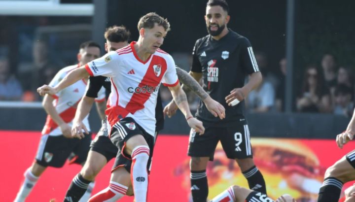 River vs. Riestra