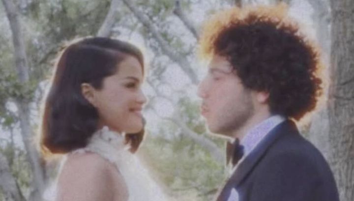 Selena Gomez y Benny Blanco están oficialmente casados: así era el vestido de novia