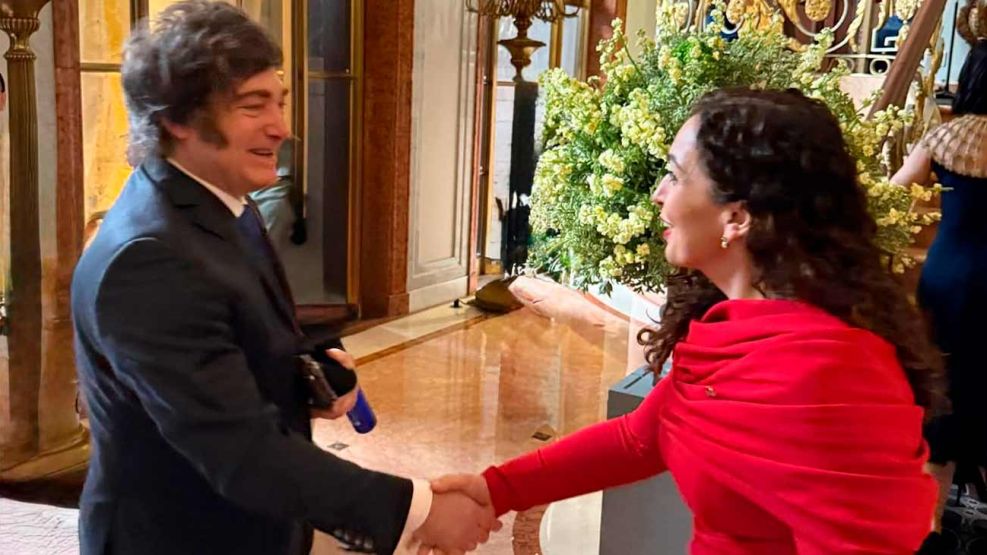 El presidente Milei presidenta de Kosovo 290905