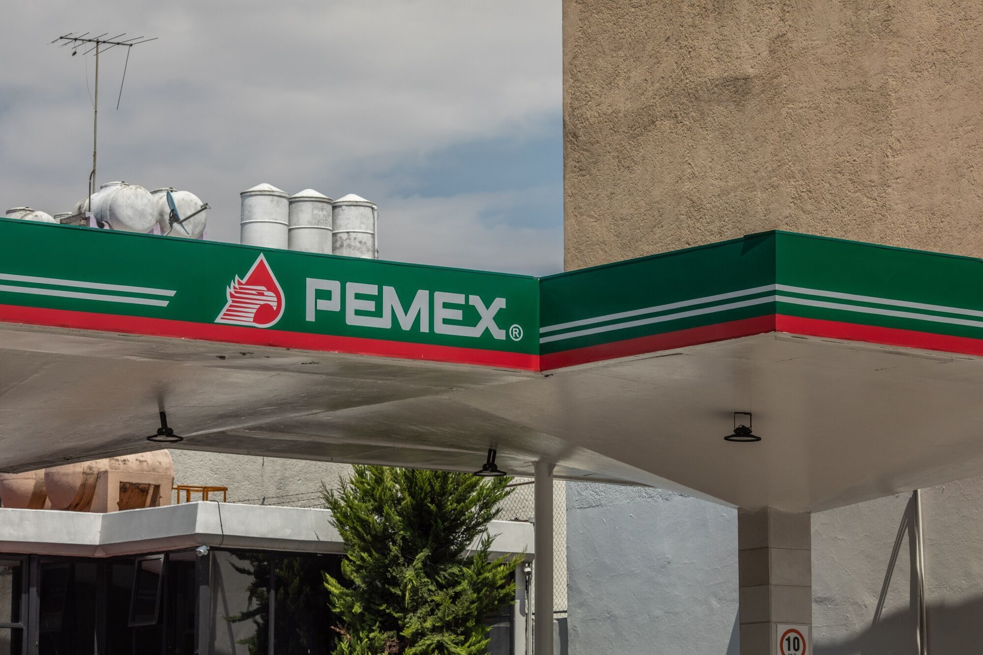 AMLO's Energy Policy Shows Cracks With Pemex Losing Market Share