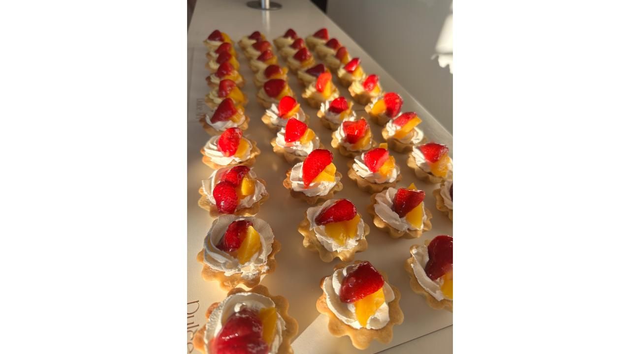 MESAS DULCES MODERNAS: El rincón más tentador de cualquier evento