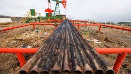 El petróleo en nuevos máximos de u$s126 por Ormuz, reaviva los llamados a acelerar la transición energética